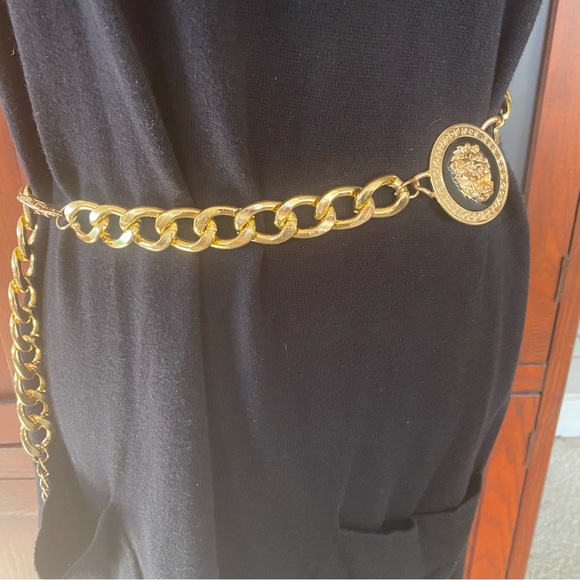 Women Chunky Gold Metal Chain Fashion Belt Lion medallion Charm - Picture 10 of 11